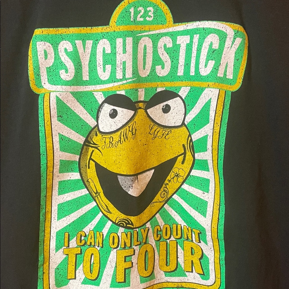 Gildan Black Tee with Green and Yellow Graphic - Picture 2 of 3